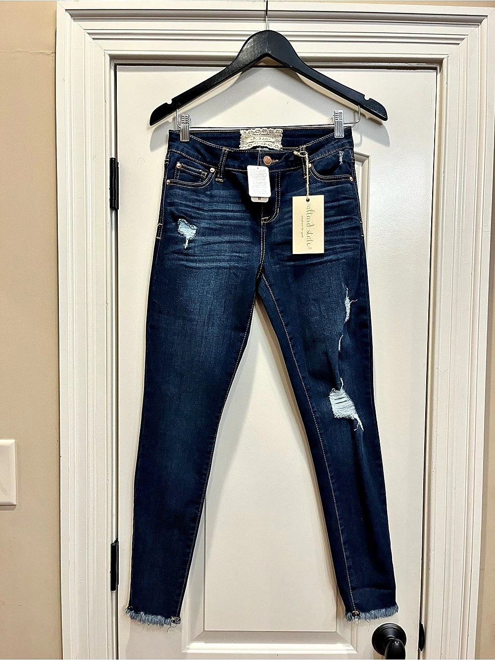NWT Altard State Night Shade Distressed Skinny Jeans in Blue Size 3/26